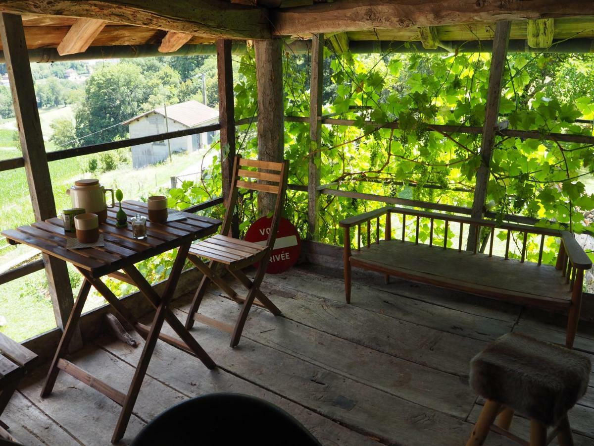 Le Chatel En Beaujolais Valsonne エクステリア 写真
