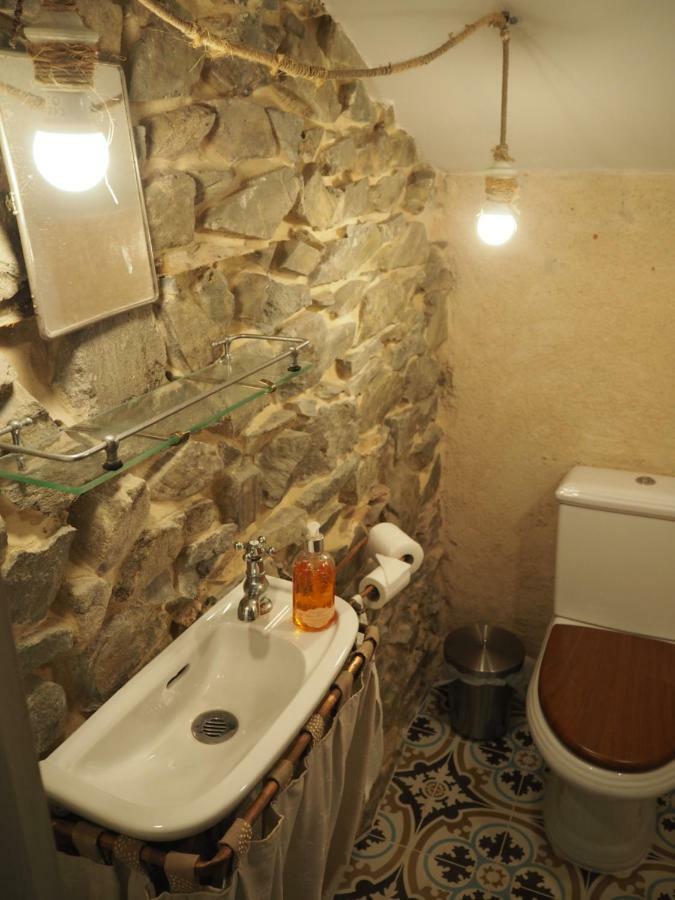 Le Chatel En Beaujolais Valsonne エクステリア 写真